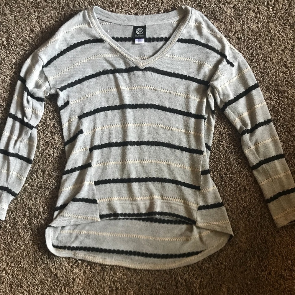 Knit sweater